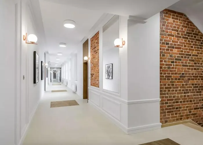 Poniatowskiego Parkside Studio~parking And Lift Apartman