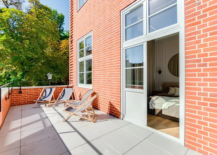 Poniatowskiego Parkside Studio~parking And Lift Apartman