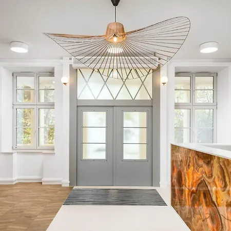 Poniatowskiego Parkside Studio~parking And Lift Apartment Breslau